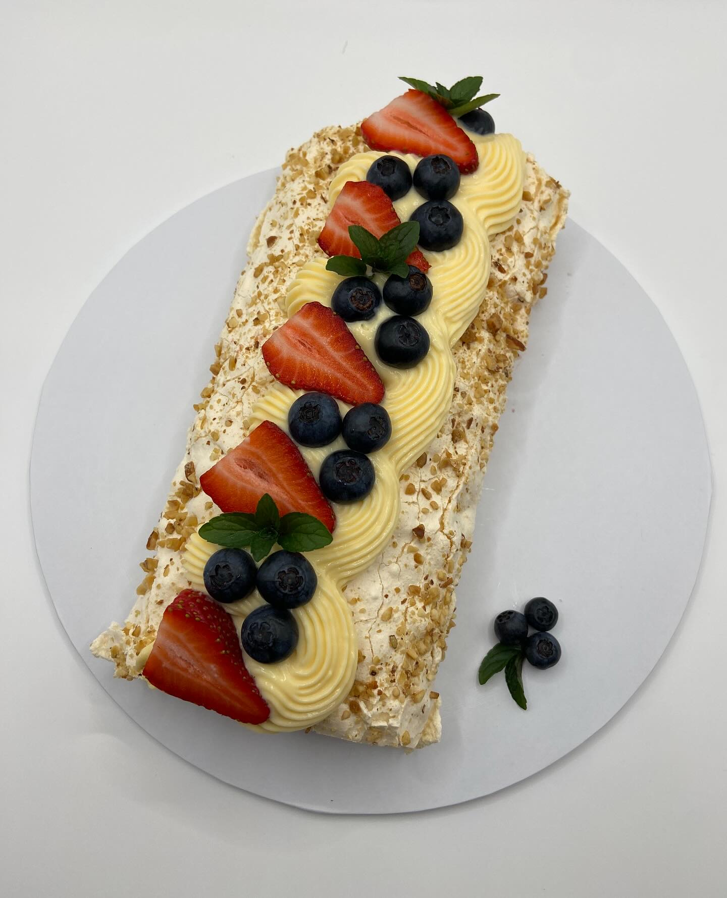 Meringue Roll